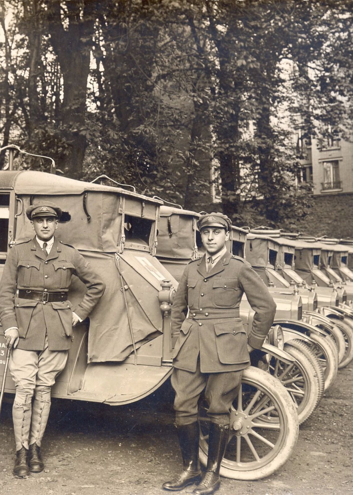 Ambulanzieri dell'American Field Service durante la Prima Guerra Mondiale